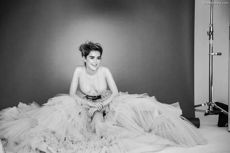 Kiernan Shipka photo 24 of 2601