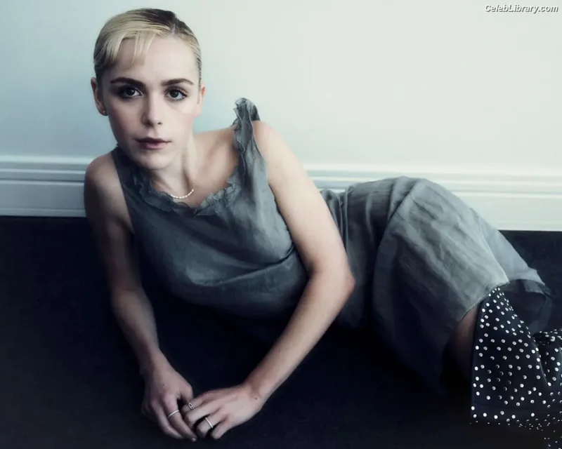 Kiernan Shipka photo 8 of 2601