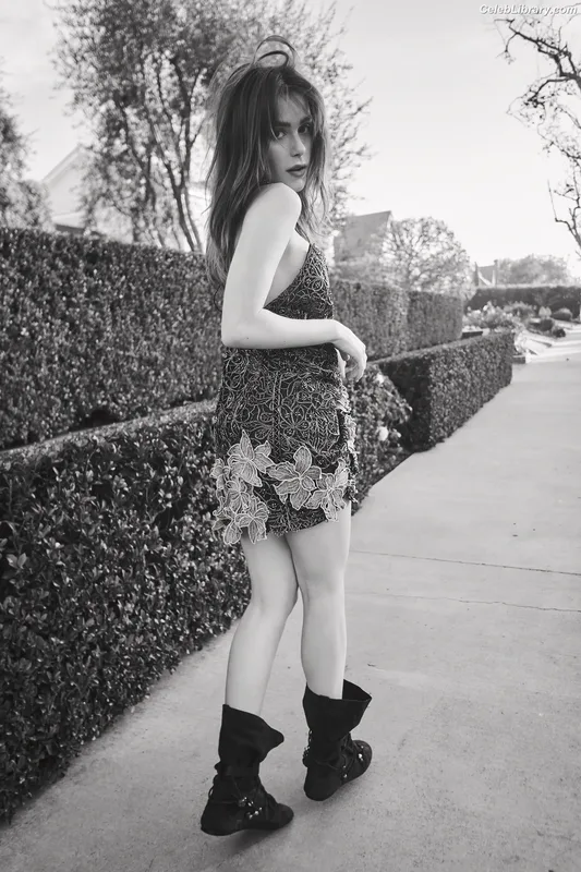Kiernan Shipka photo 6 of 2601