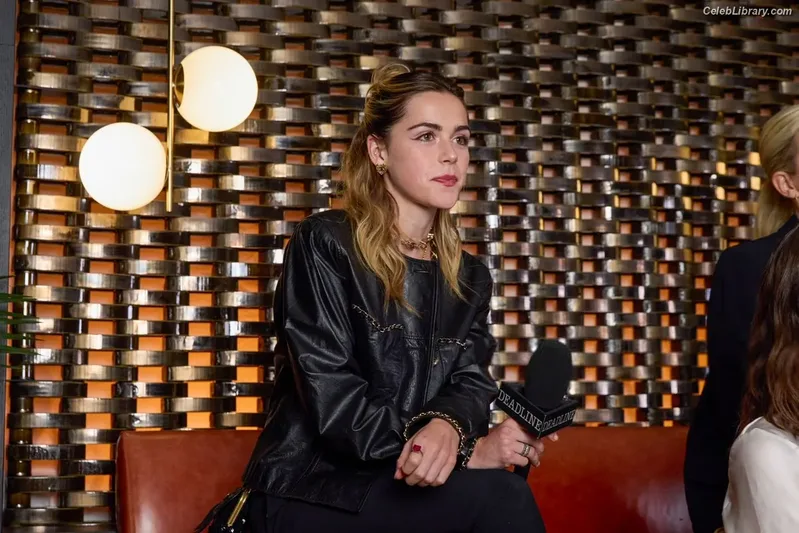 Kiernan Shipka photo 19 of 2601