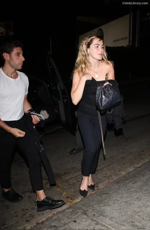 Kiernan Shipka photo 10 of 2601