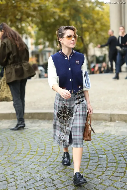 Kiernan Shipka photo 24 of 2601