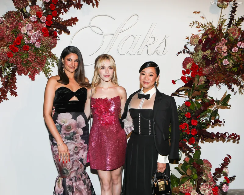 Kiernan Shipka photo 9 of 2601