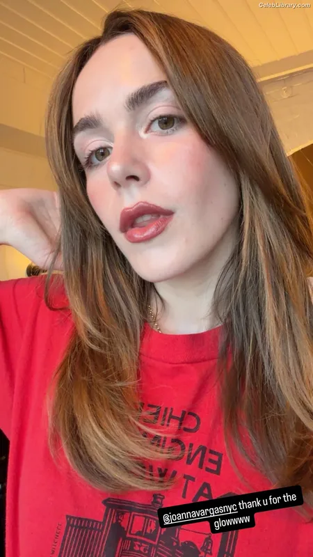 Kiernan Shipka photo 14 of 2601