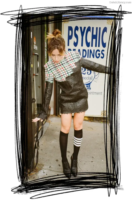 Kiernan Shipka photo 20 of 2601
