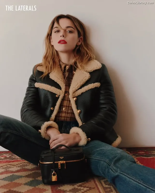 Kiernan Shipka photo 7 of 2601