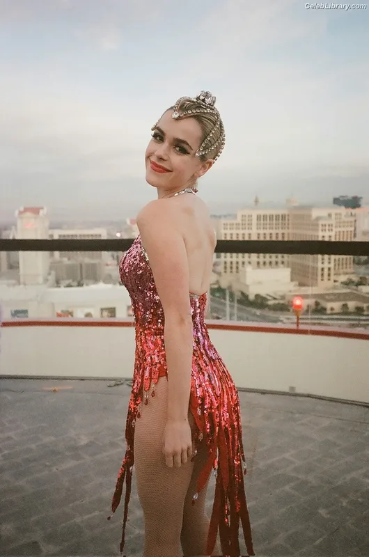 Kiernan Shipka photo 22 of 2601