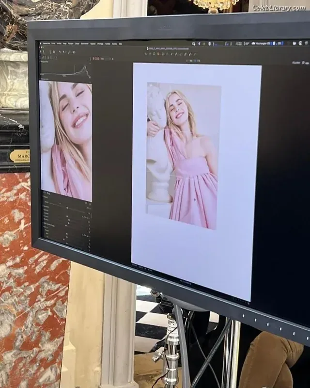 Kiernan Shipka photo 4 of 2601