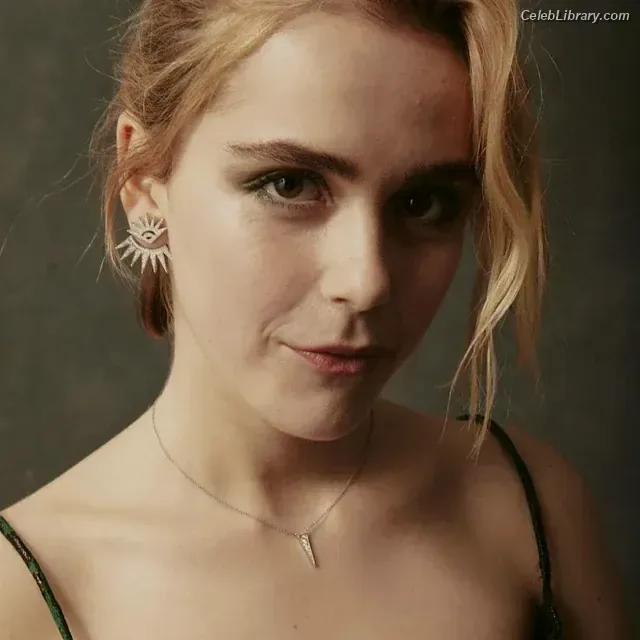 Kiernan Shipka photo 20 of 2601