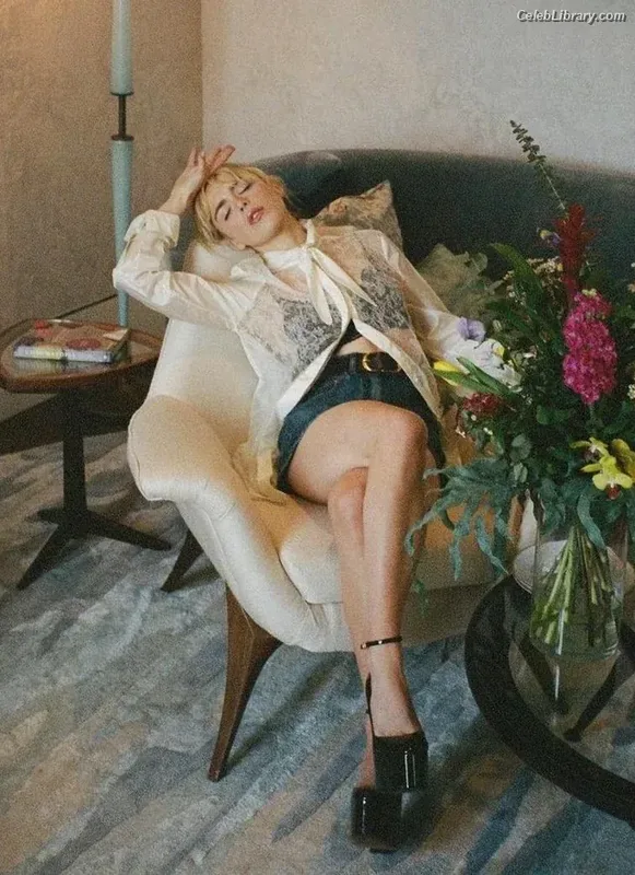 Kiernan Shipka photo 5 of 2601