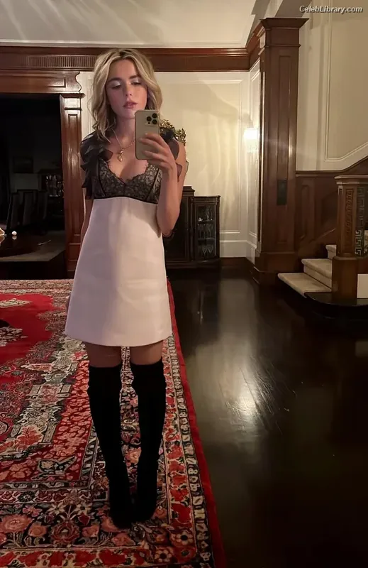 Kiernan Shipka photo 17 of 2601