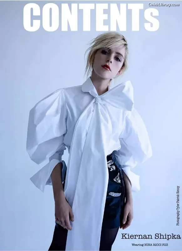 Kiernan Shipka photo 12 of 2601