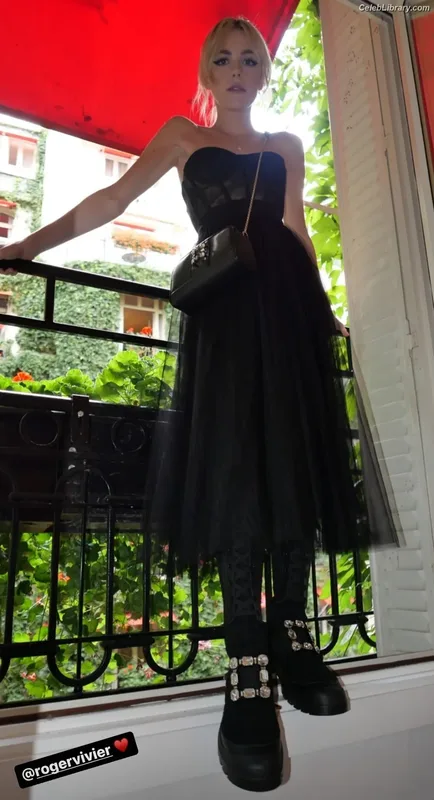 Kiernan Shipka photo 6 of 2601