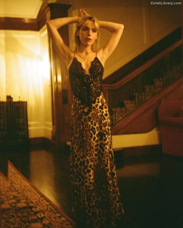 Kiernan Shipka photo 20 of 2601