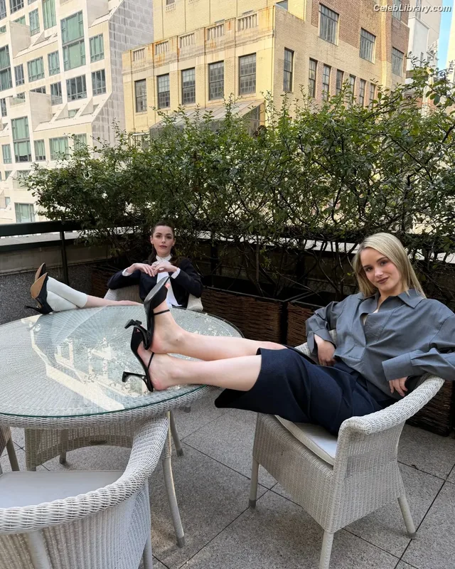 Kiernan Shipka photo 12 of 2601