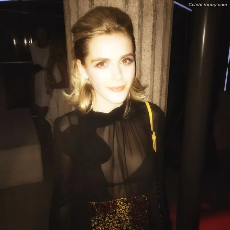 Kiernan Shipka photo 23 of 2601