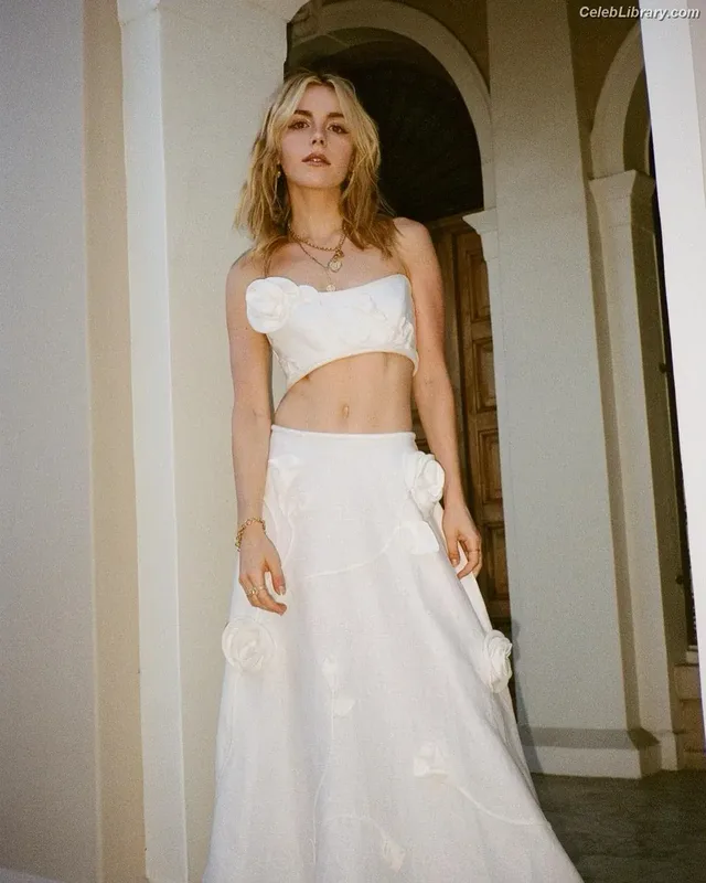 Kiernan Shipka photo 15 of 2601