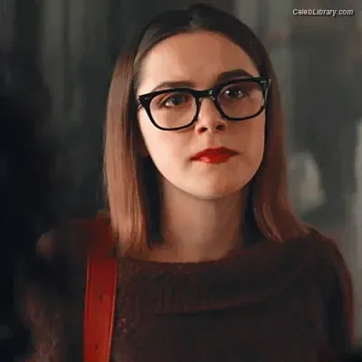 Kiernan Shipka photo 22 of 2601