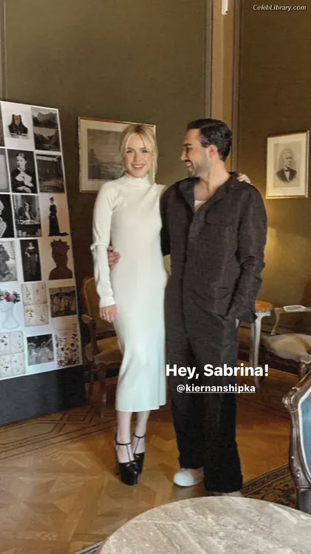 Kiernan Shipka photo 21 of 2601