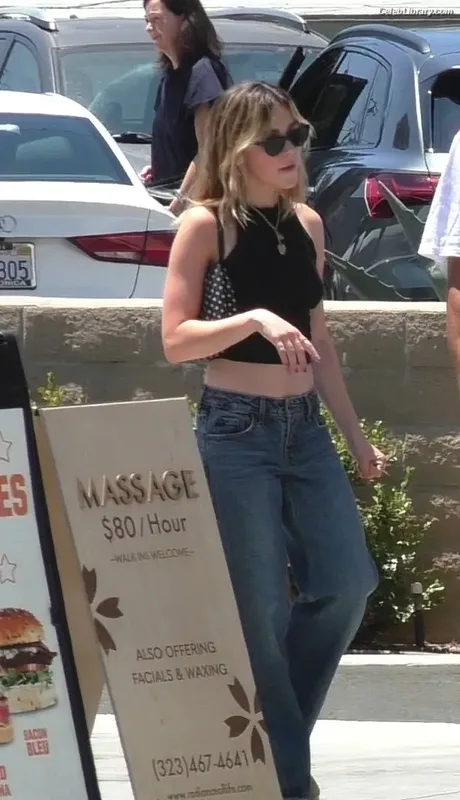 Kiernan Shipka photo 7 of 2601