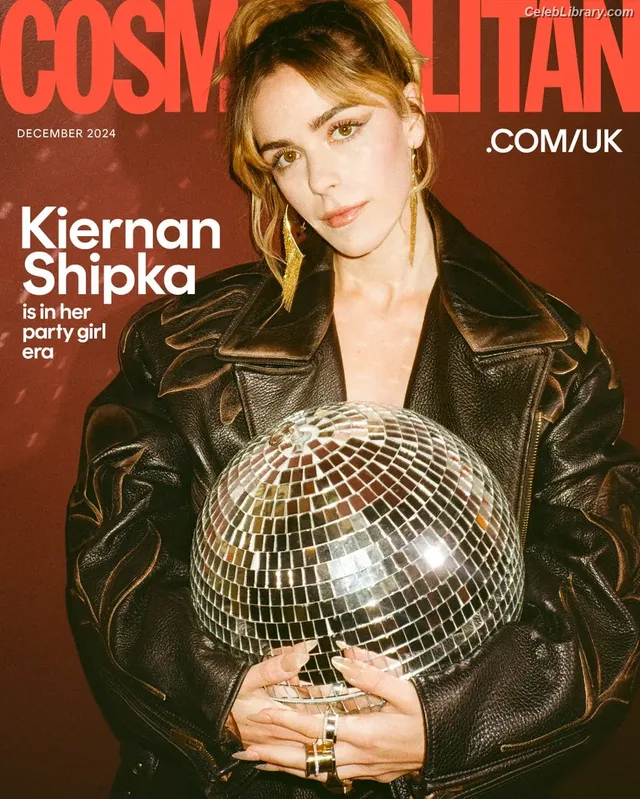 Kiernan Shipka photo 11 of 2601