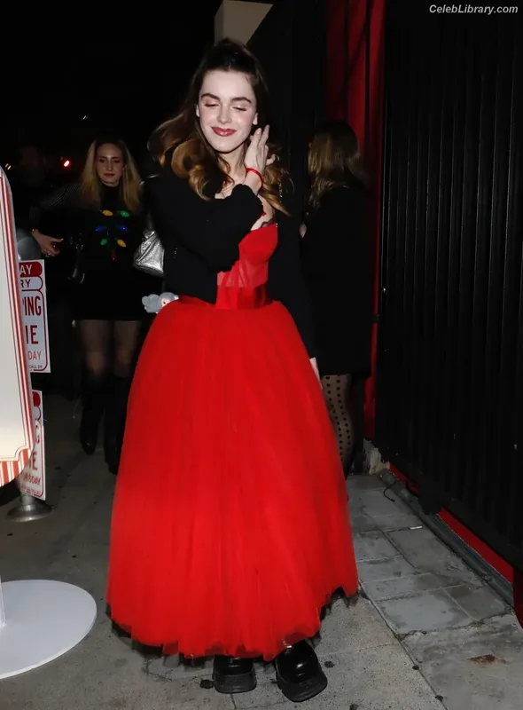 Kiernan Shipka photo 14 of 2601
