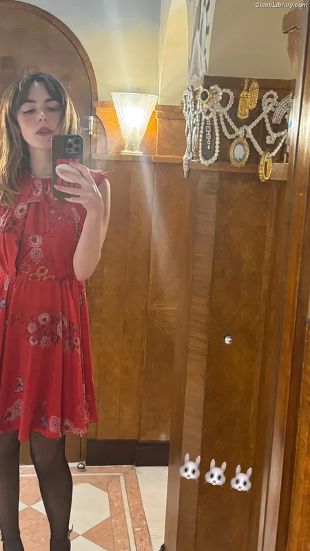 Kiernan Shipka photo 10 of 2601