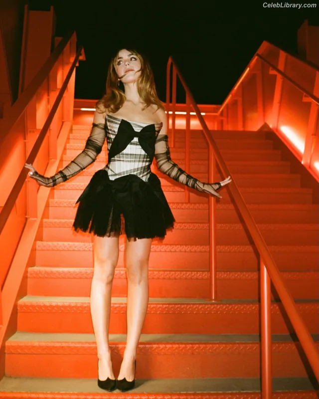Kiernan Shipka photo 17 of 2601