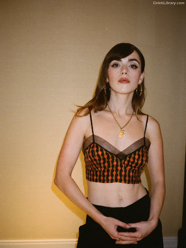 Kiernan Shipka photo 3 of 2601