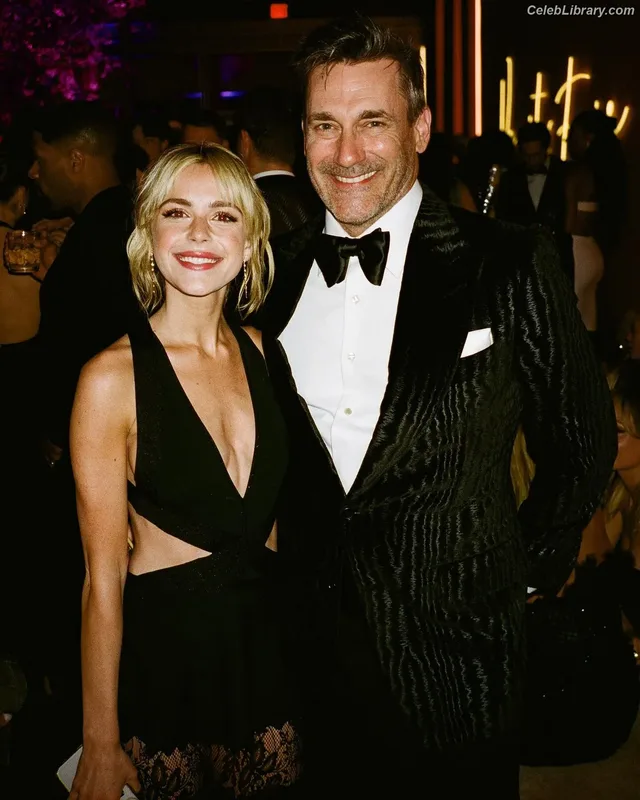 Kiernan Shipka photo 8 of 2601