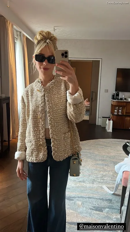 Kiernan Shipka photo 18 of 2601