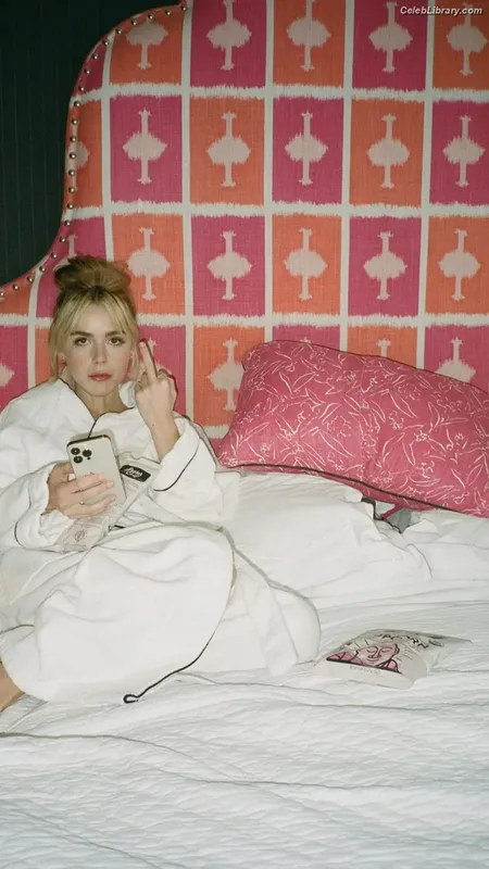 Kiernan Shipka photo 24 of 2601