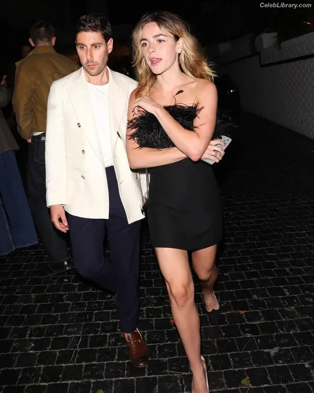 Kiernan Shipka photo 8 of 2601