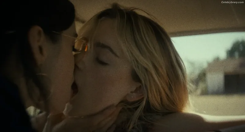 Kiernan Shipka photo 24 of 2601