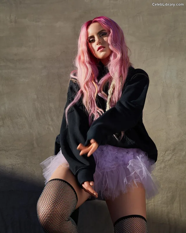 Kiiara photo 23 of 45