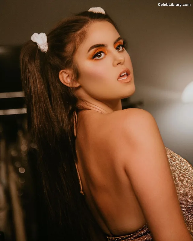 Kiiara photo 1 of 45