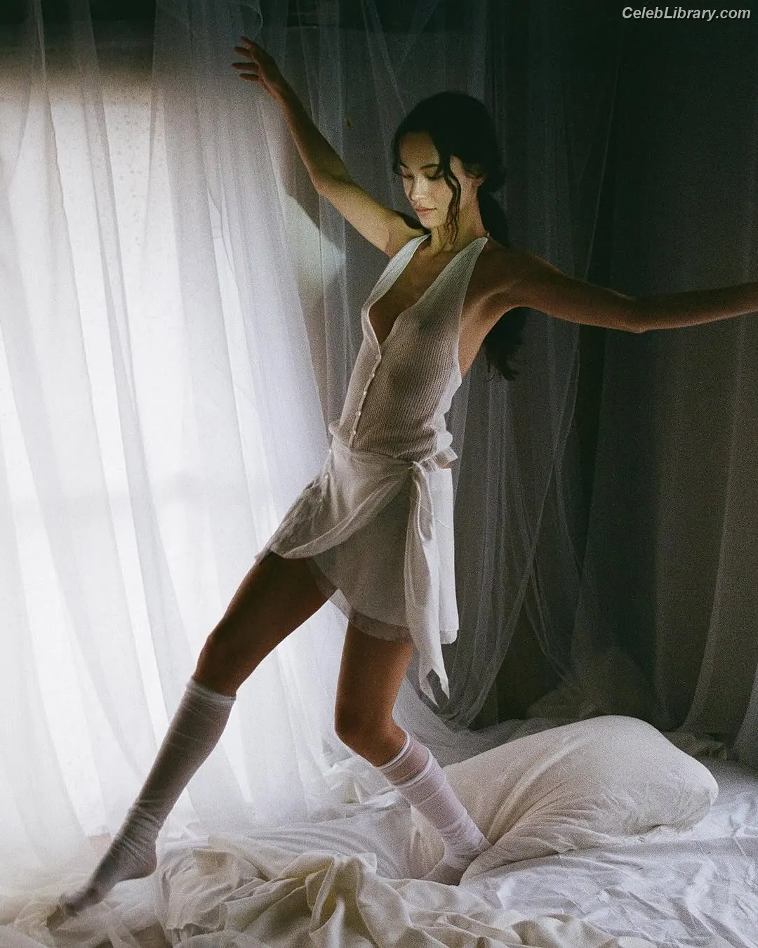 Kiko Mizuhara photo 4 of 135