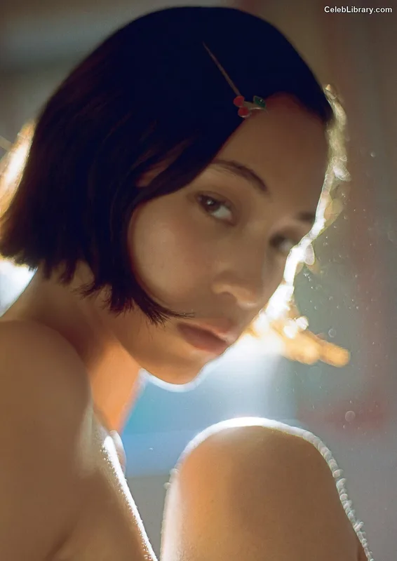 Kiko Mizuhara photo 20 of 136