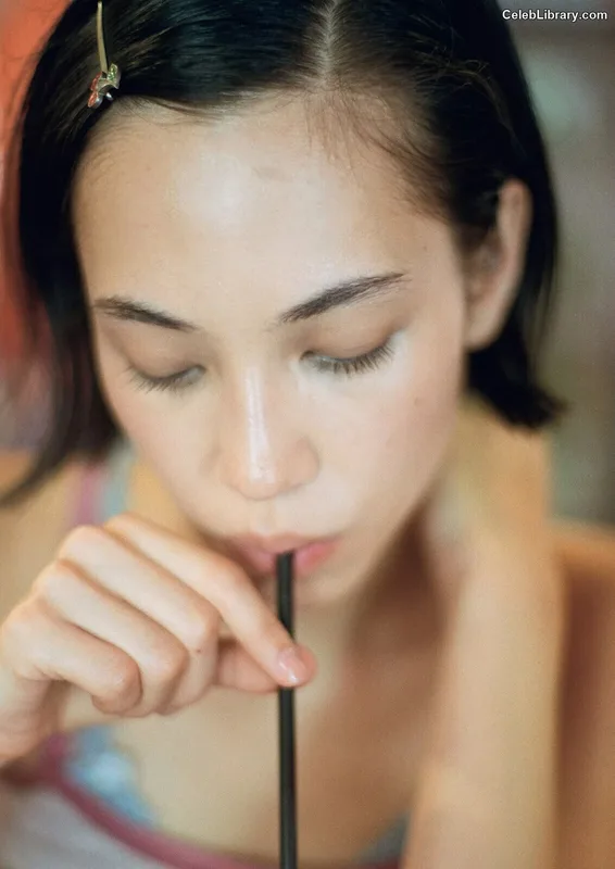 Kiko Mizuhara photo 15 of 136