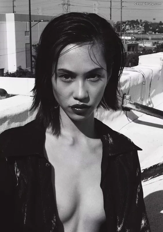 Kiko Mizuhara photo 19 of 136