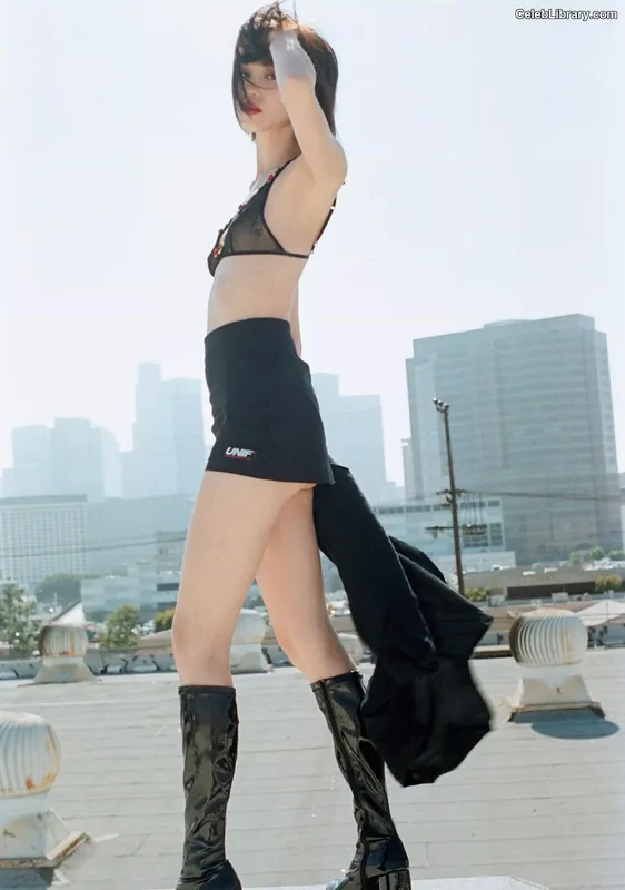 Kiko Mizuhara photo 20 of 136