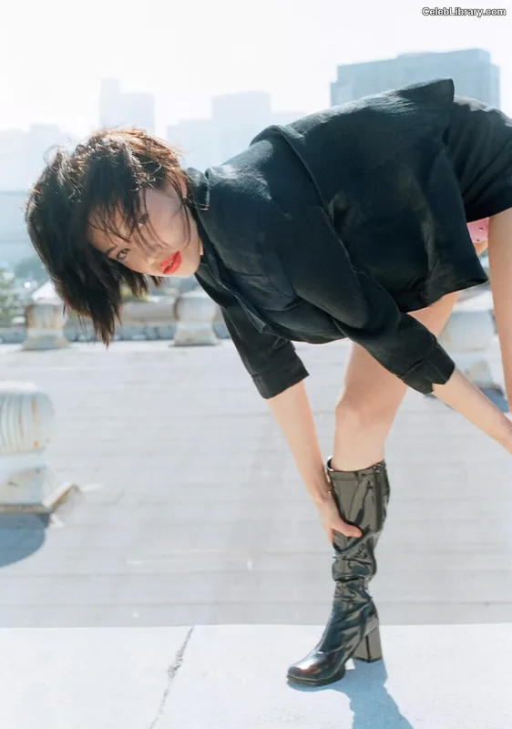 Kiko Mizuhara photo 22 of 136
