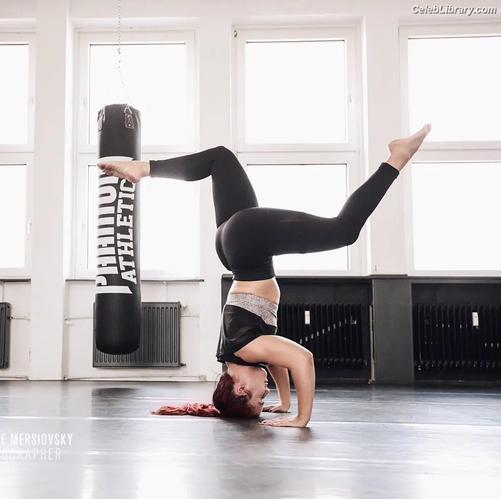 Killer Kelly photo 17 of 537
