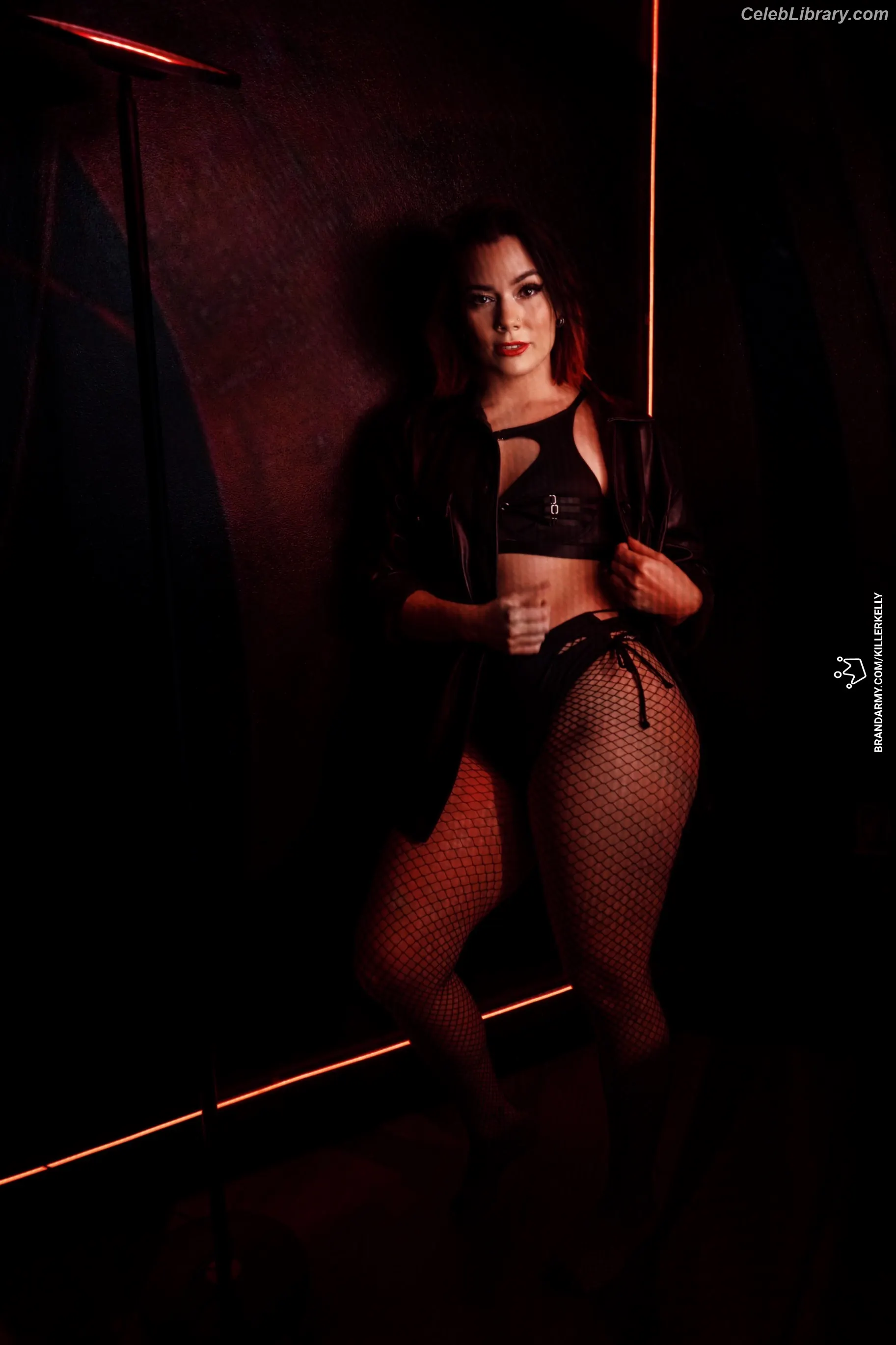 Killer Kelly photo 11 of 537