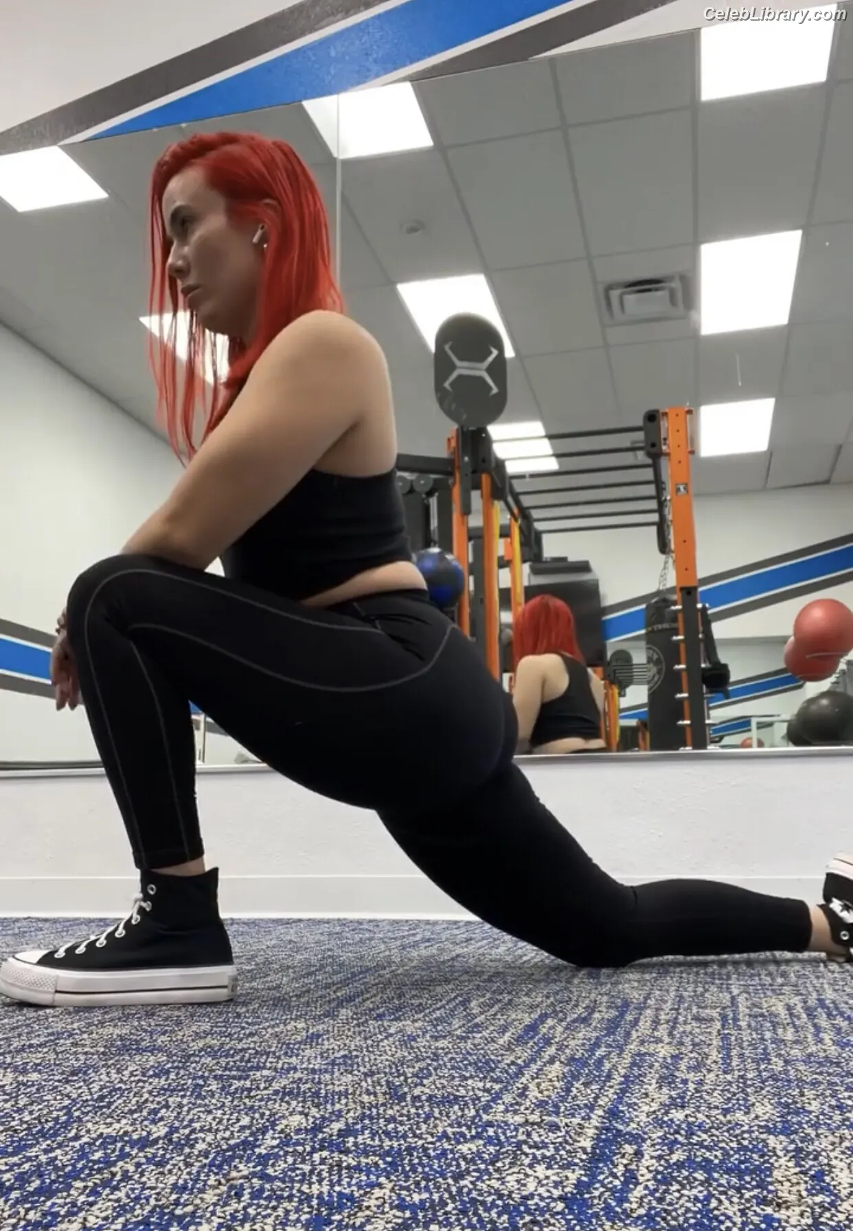 Killer Kelly photo 19 of 537