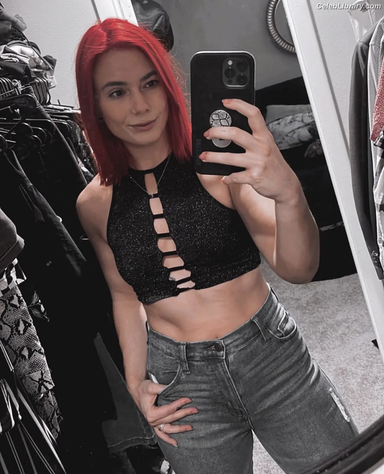 Killer Kelly photo 3 of 537