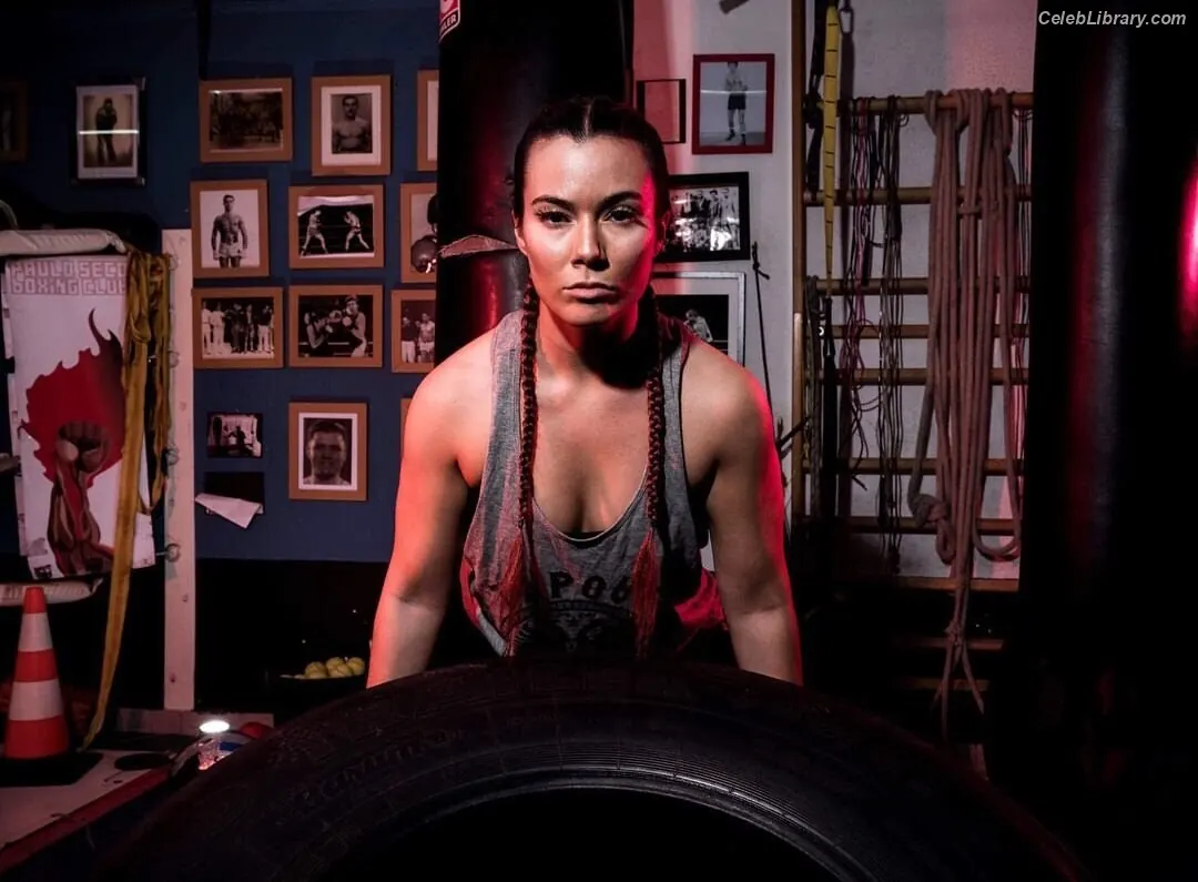 Killer Kelly photo 5 of 537