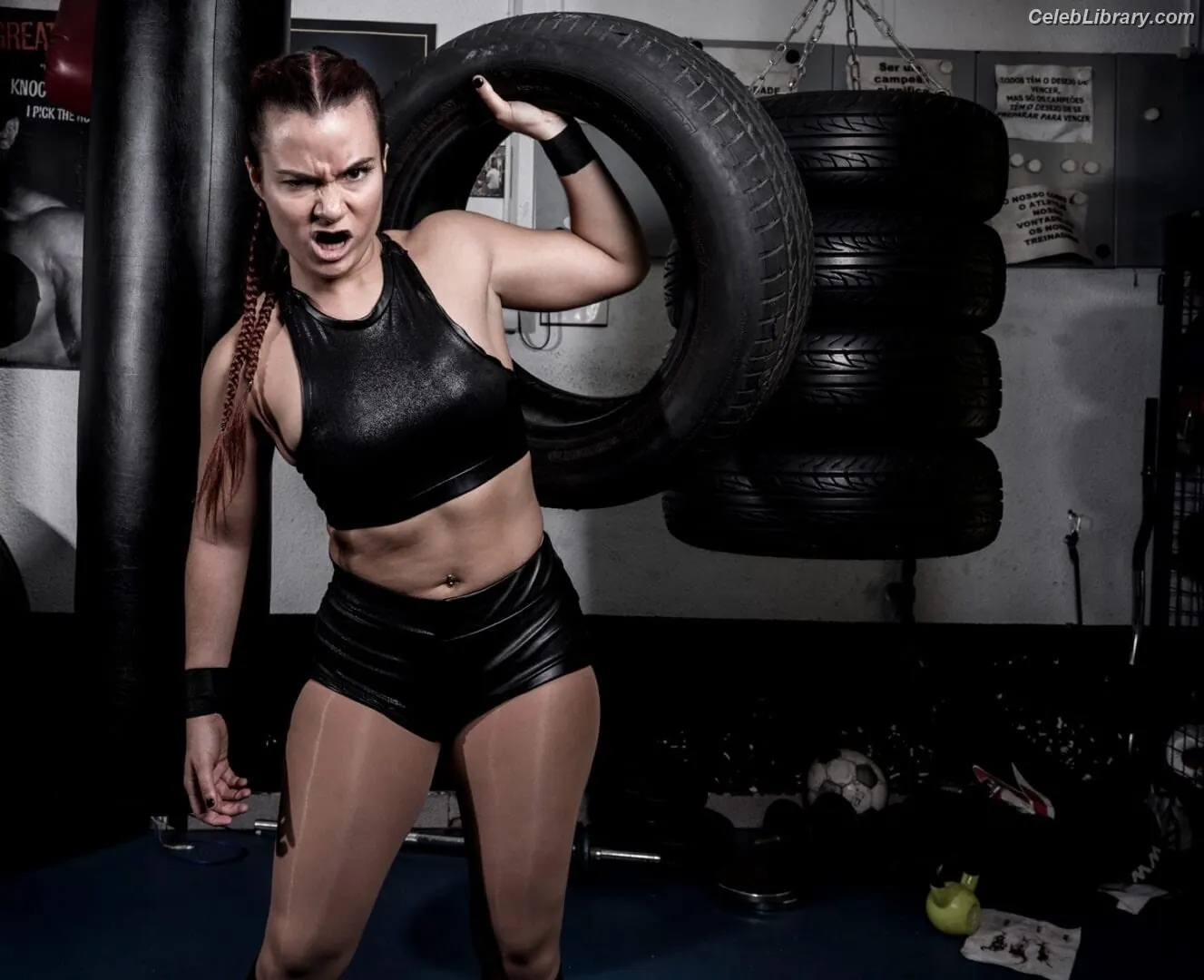 Killer Kelly photo 11 of 537