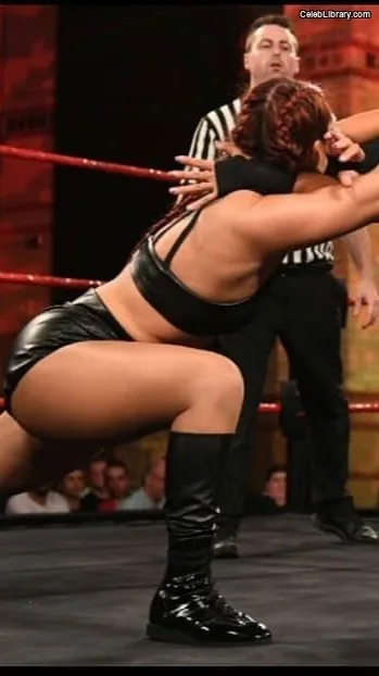 Killer Kelly photo 15 of 538
