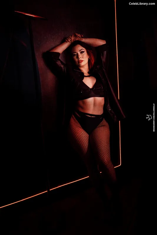 Killer Kelly photo 24 of 538
